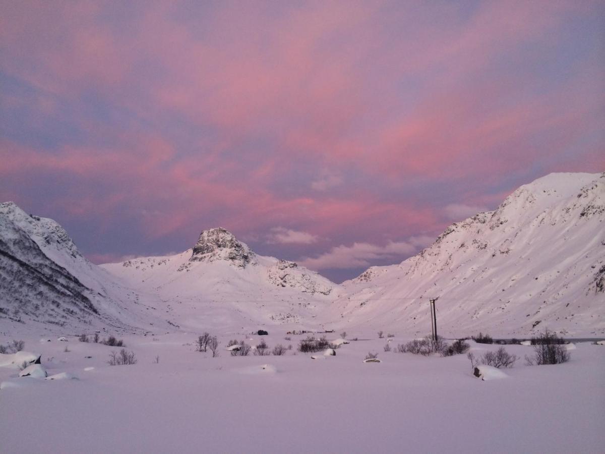 Flo Lofoten Nature Escape Valberg المظهر الخارجي الصورة
