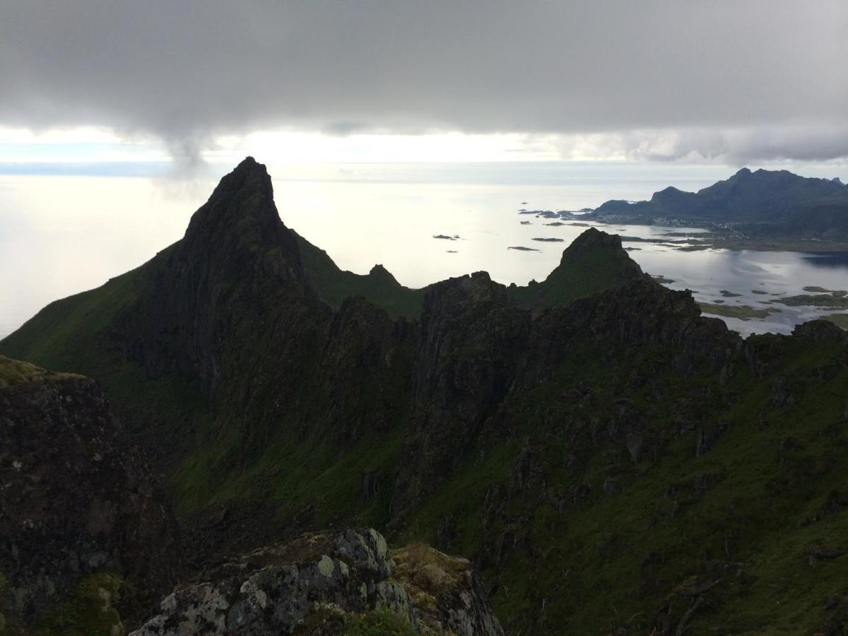 Flo Lofoten Nature Escape Valberg المظهر الخارجي الصورة